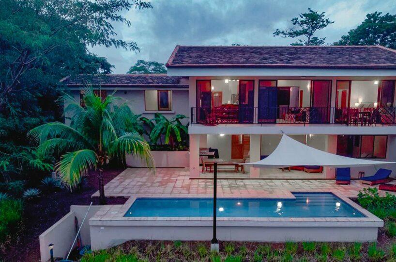 Casa Pacifica with private pool in Rancho Santana