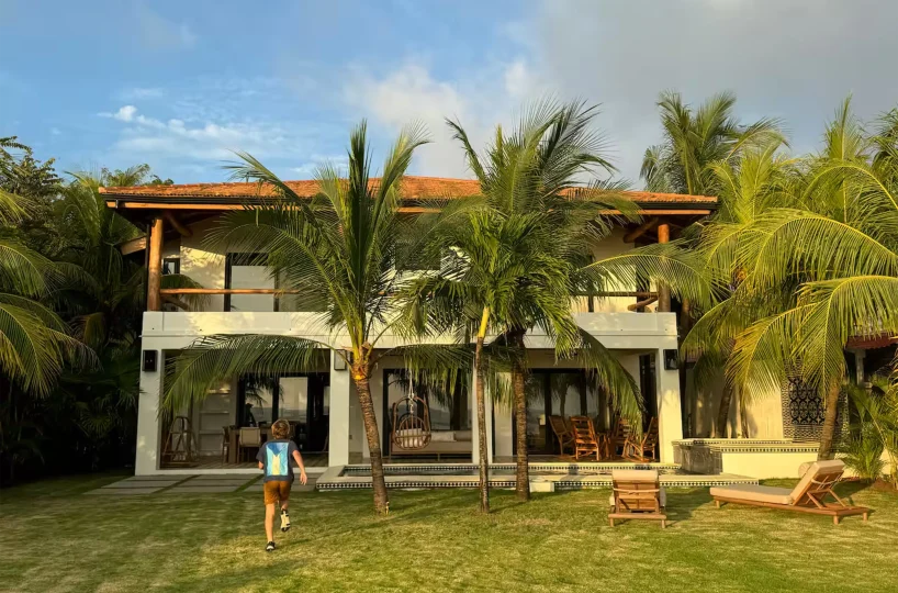 Casa Roble, an oceanfront villa with a private pool in Popoyo